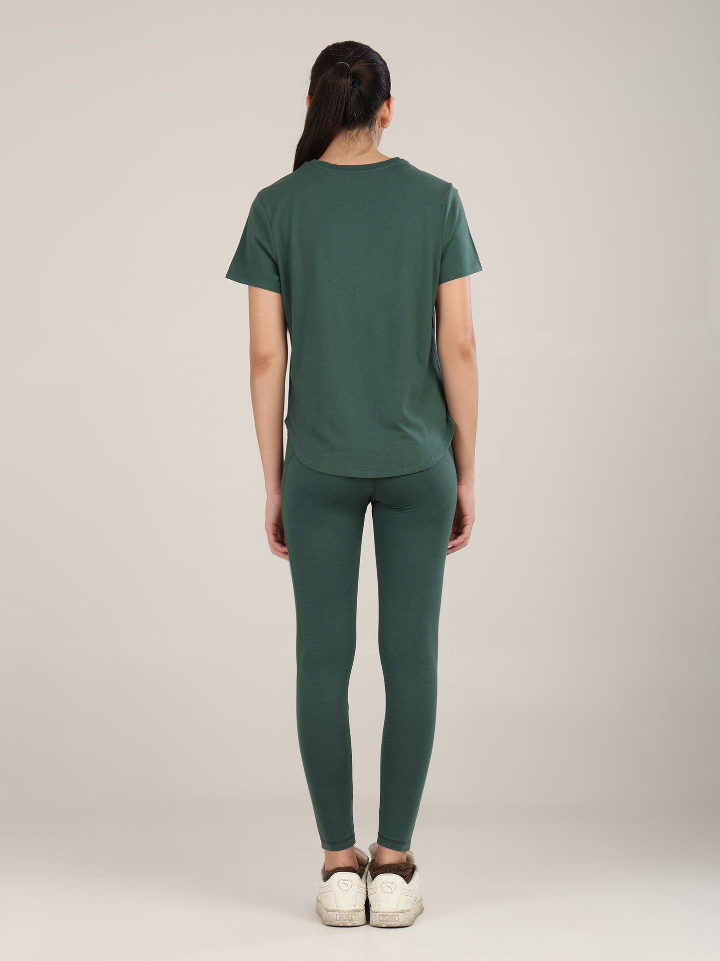 Uncuvr Forest Green Bamboo Workout Set: Where Comfort Meets Performance