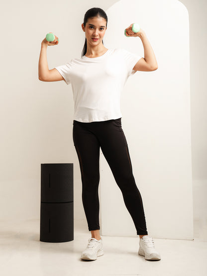 Uncuvr White Bamboo Comfort T-Shirt: Soft, Breezy & Effortless All Day