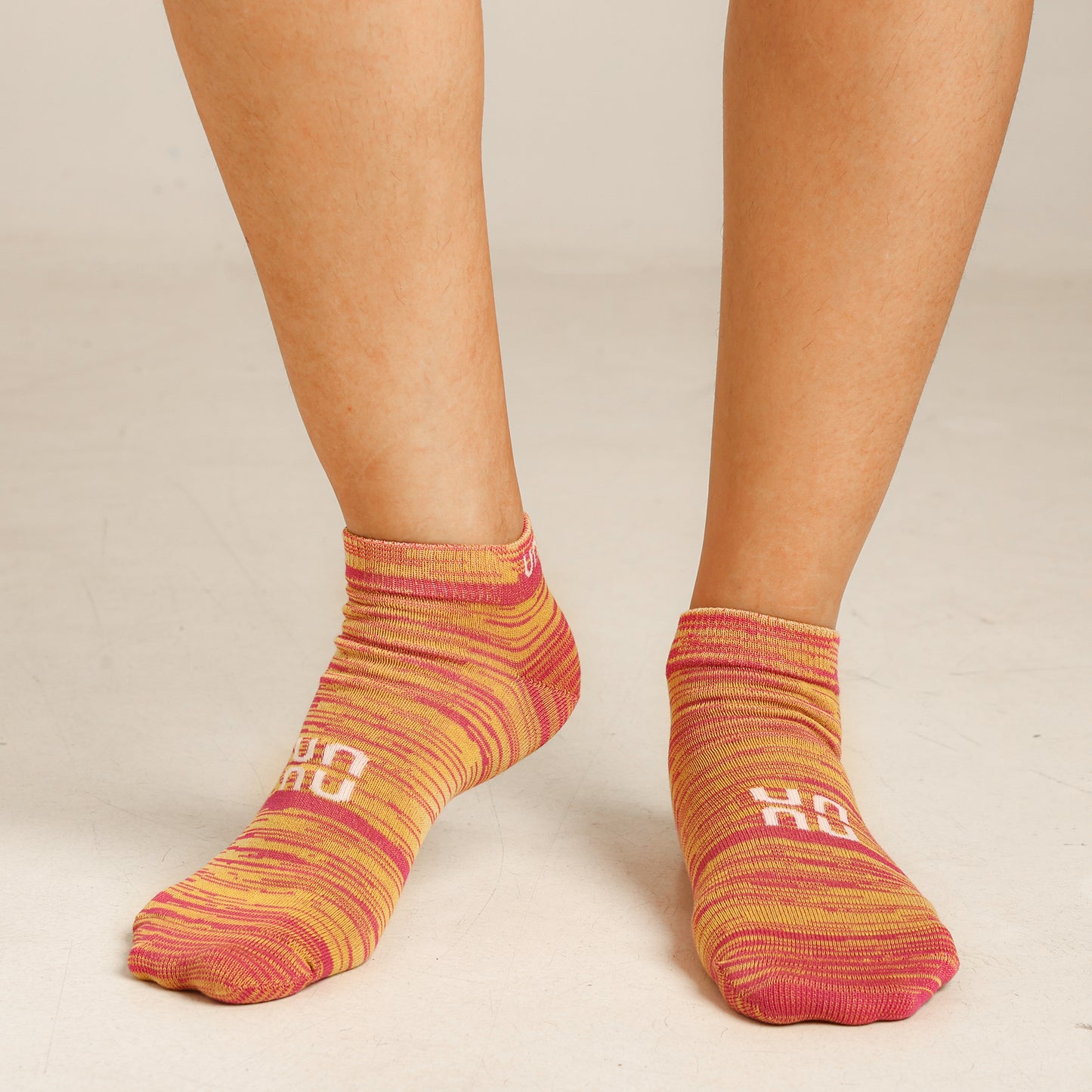 Uncuvr CloudStep Sun Blush Bamboo Socks