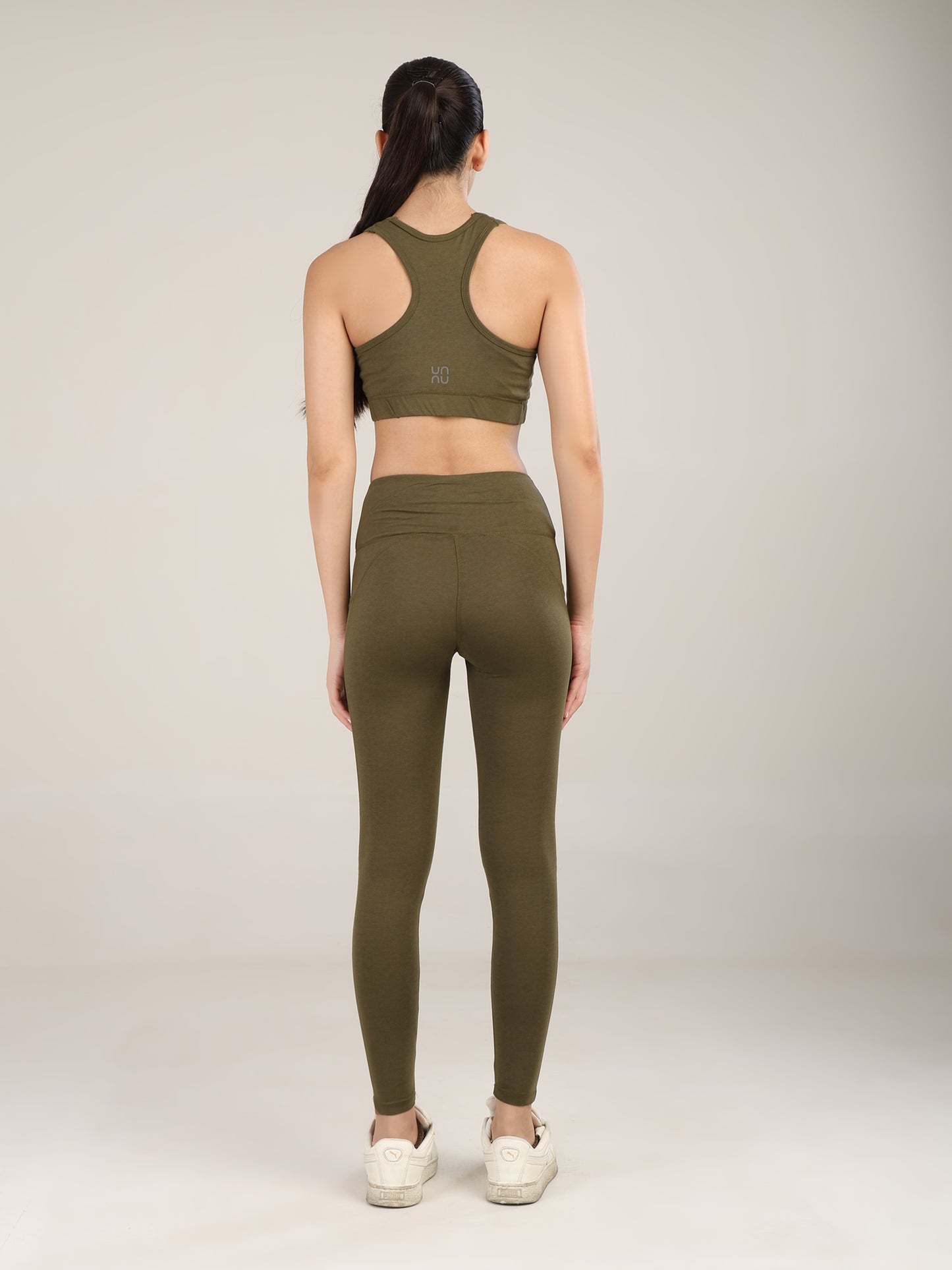 Uncuvr Moss Green Bamboo Activewear Set: Where Comfort Meets Performance