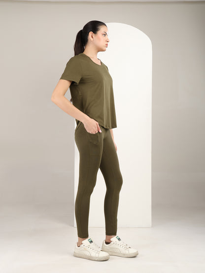 Uncuvr Moss Green Bamboo Workout Set: Where Comfort Meets Performance