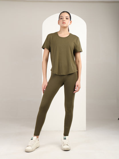 Uncuvr Moss Green Bamboo Workout Set: Where Comfort Meets Performance