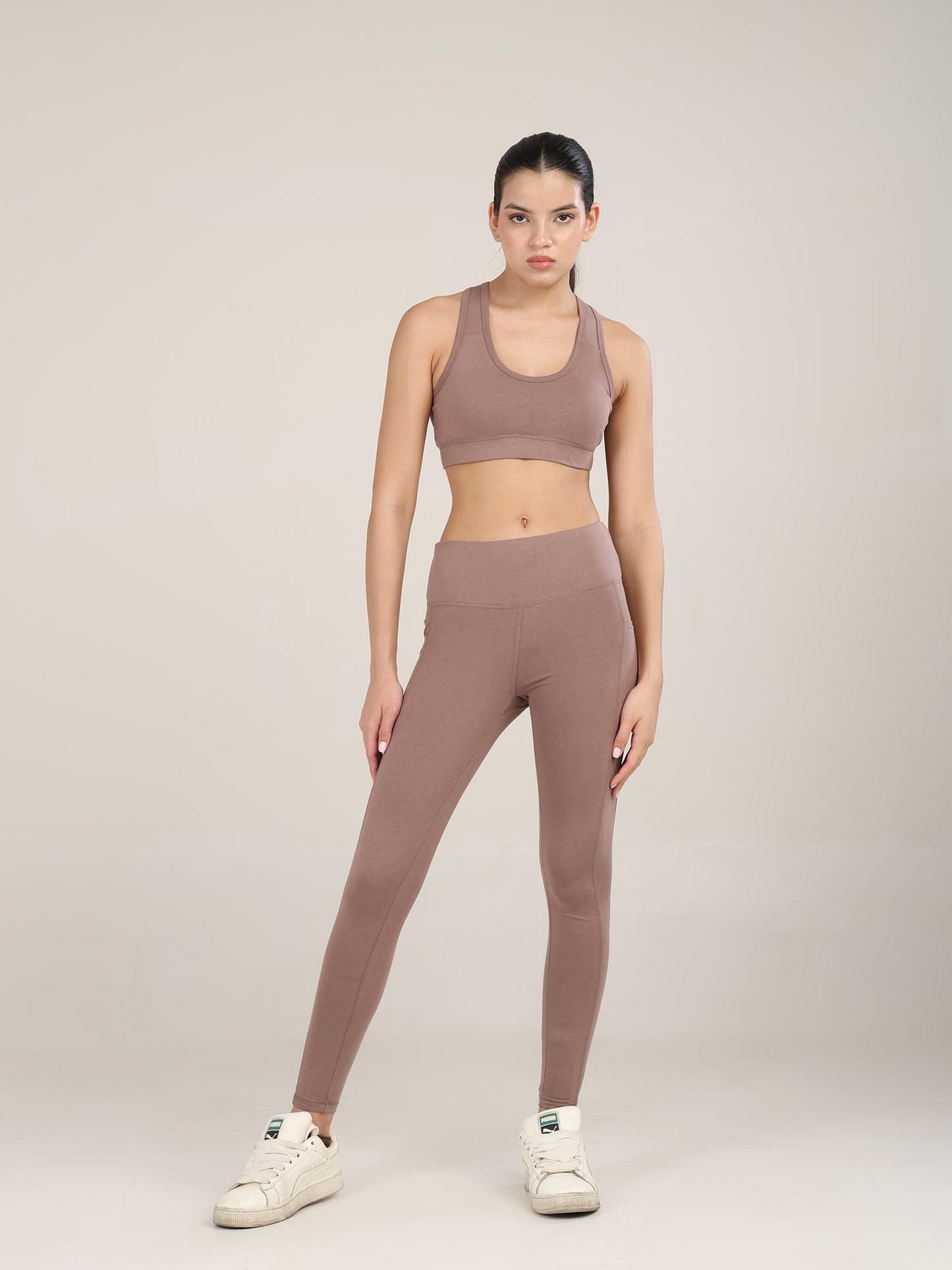 Uncuvr Walnut Bamboo Activewear Set: Where Comfort Meets Performance