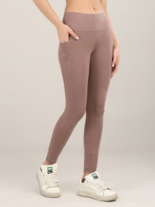 Uncuvr Walnut Bamboo Leggings: Effortless Style, Ultimate Comfort