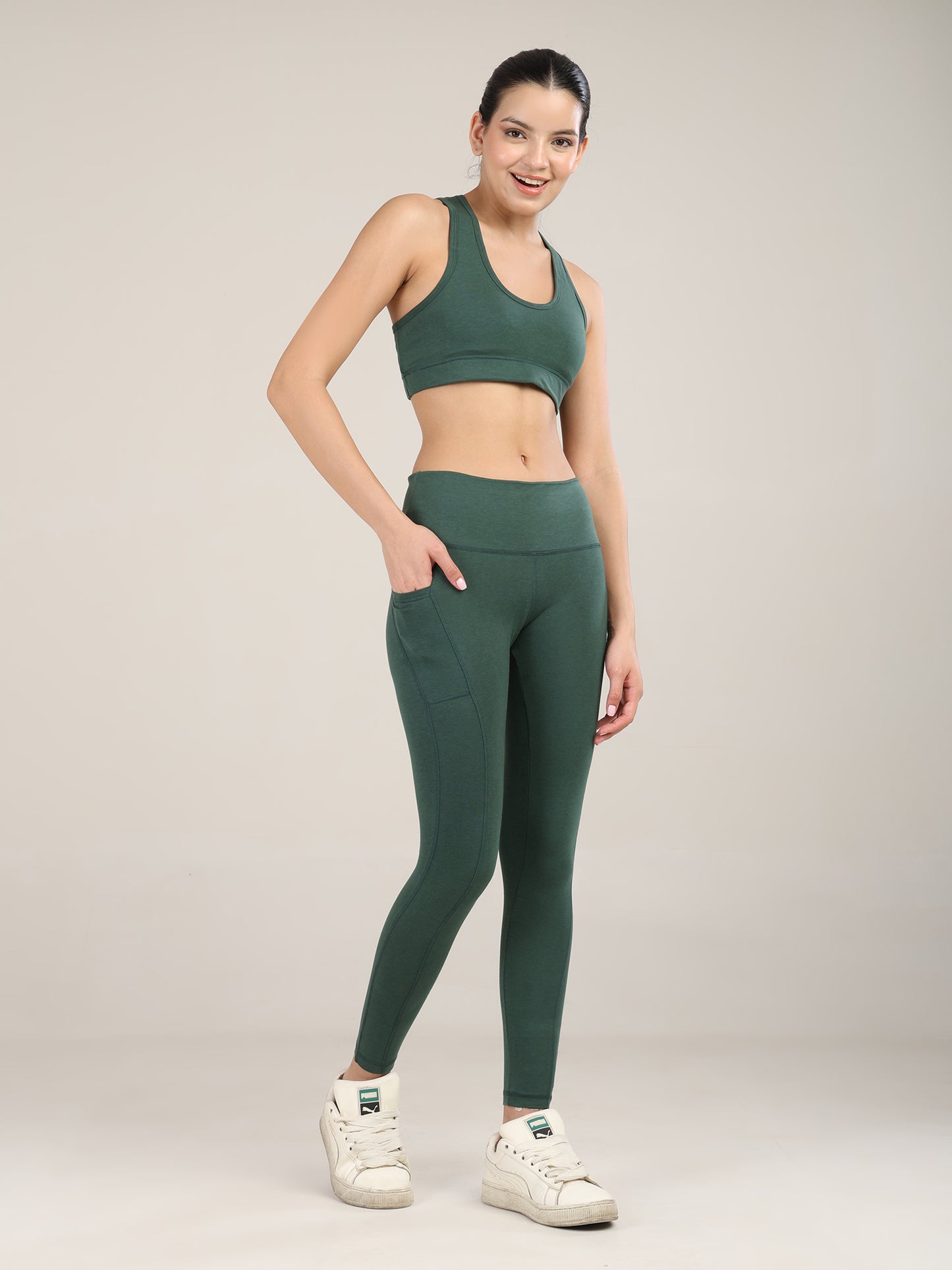 Uncuvr Forest Green Bamboo Activewear Set: Where Comfort Meets Performance
