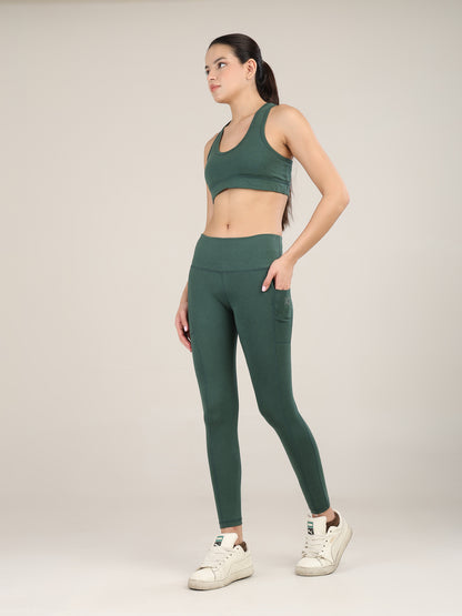 Uncuvr Forest Green Bamboo Activewear Set: Where Comfort Meets Performance