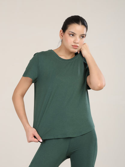 Uncuvr Forest Green Bamboo Workout Set: Where Comfort Meets Performance