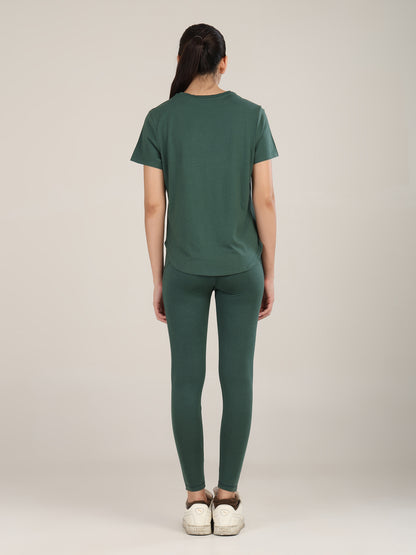 Uncuvr Forest Green Bamboo Workout Set: Where Comfort Meets Performance