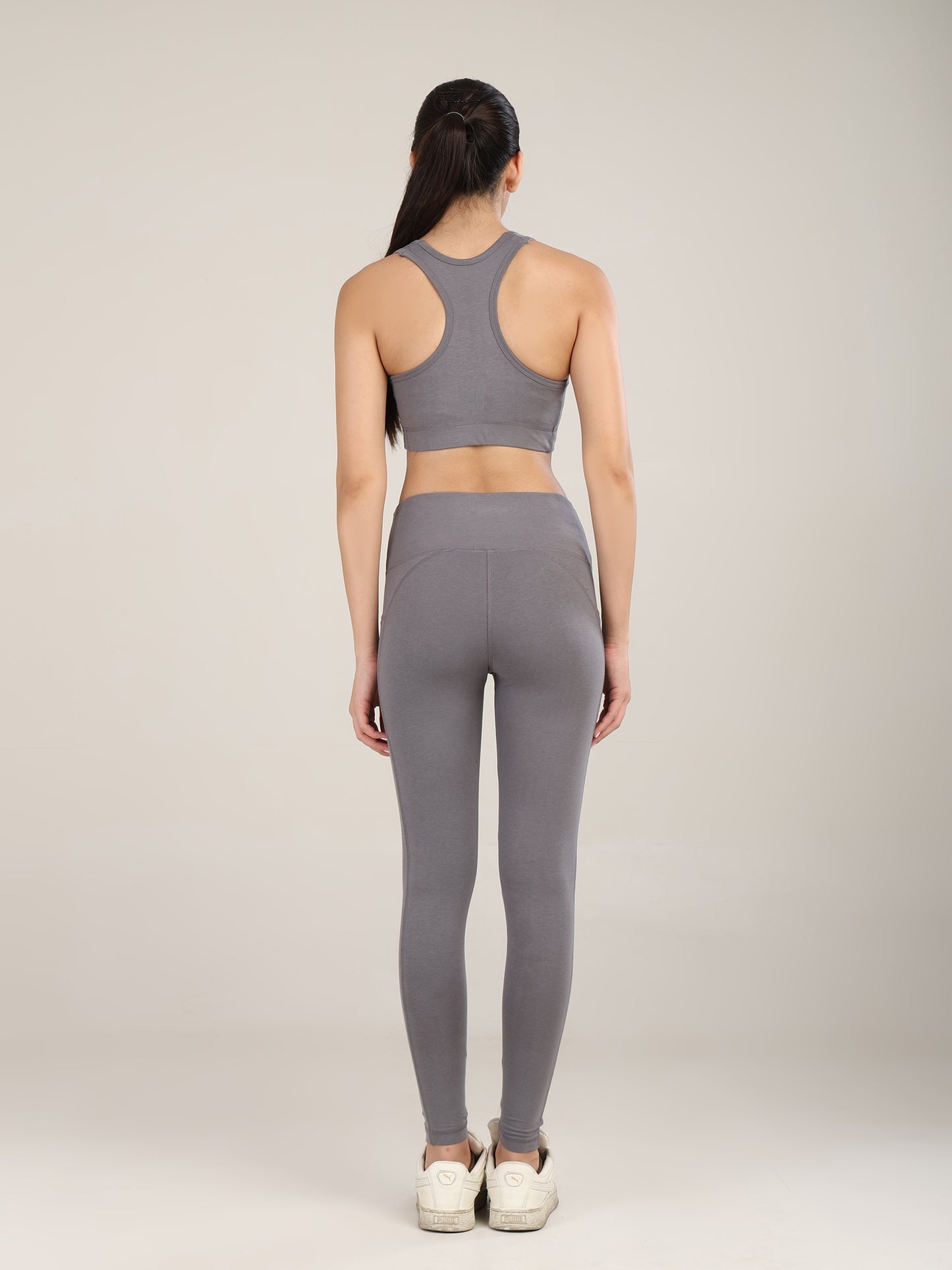 Uncuvr Ash Grey Bamboo Activewear Set: Where Comfort Meets Performance