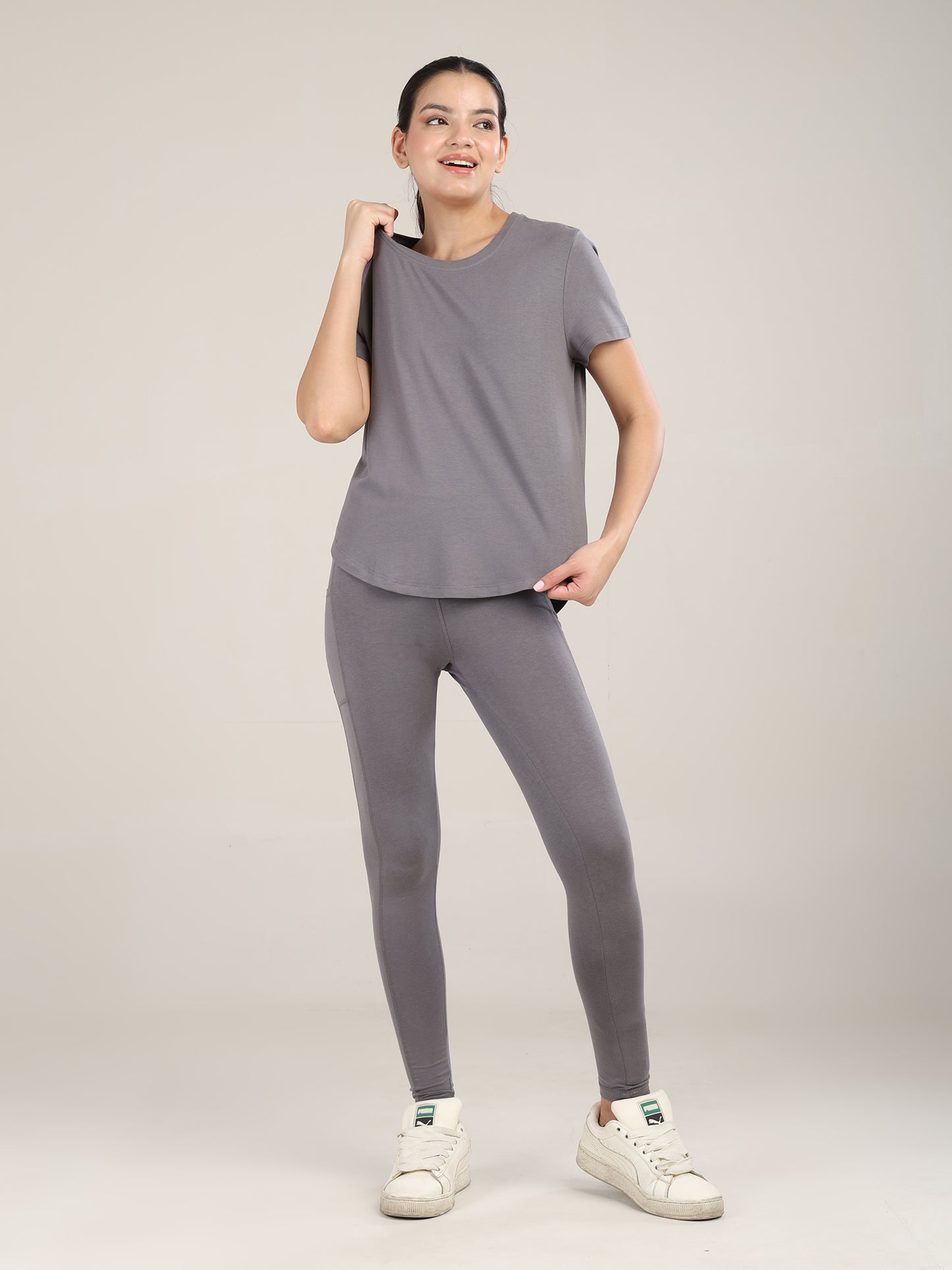 Uncuvr Ash Grey Bamboo Workout Set: Where Comfort Meets Performance