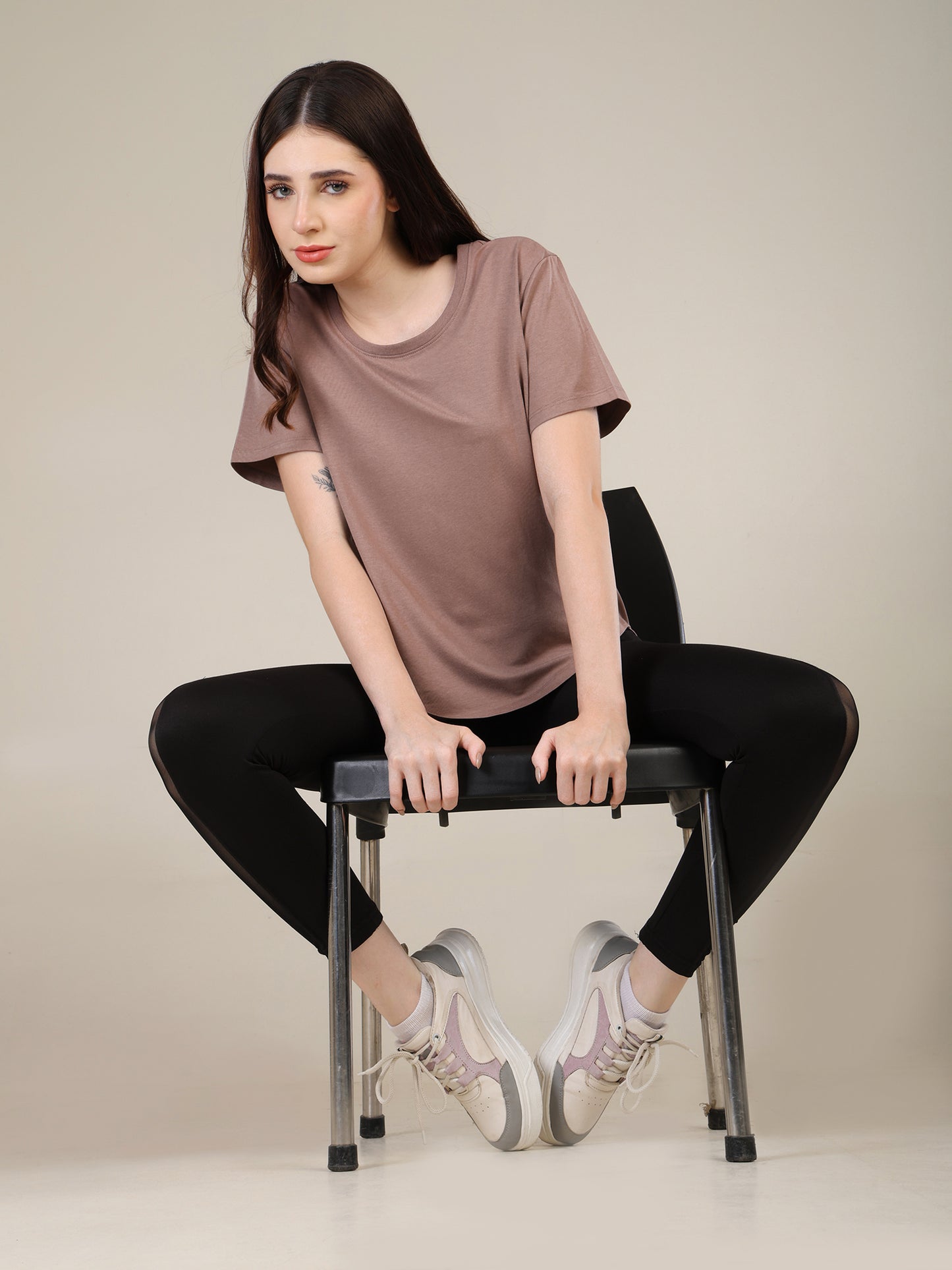 Uncuvr Walnut Bamboo Comfort T-Shirt: Soft, Breezy & Effortless All Day