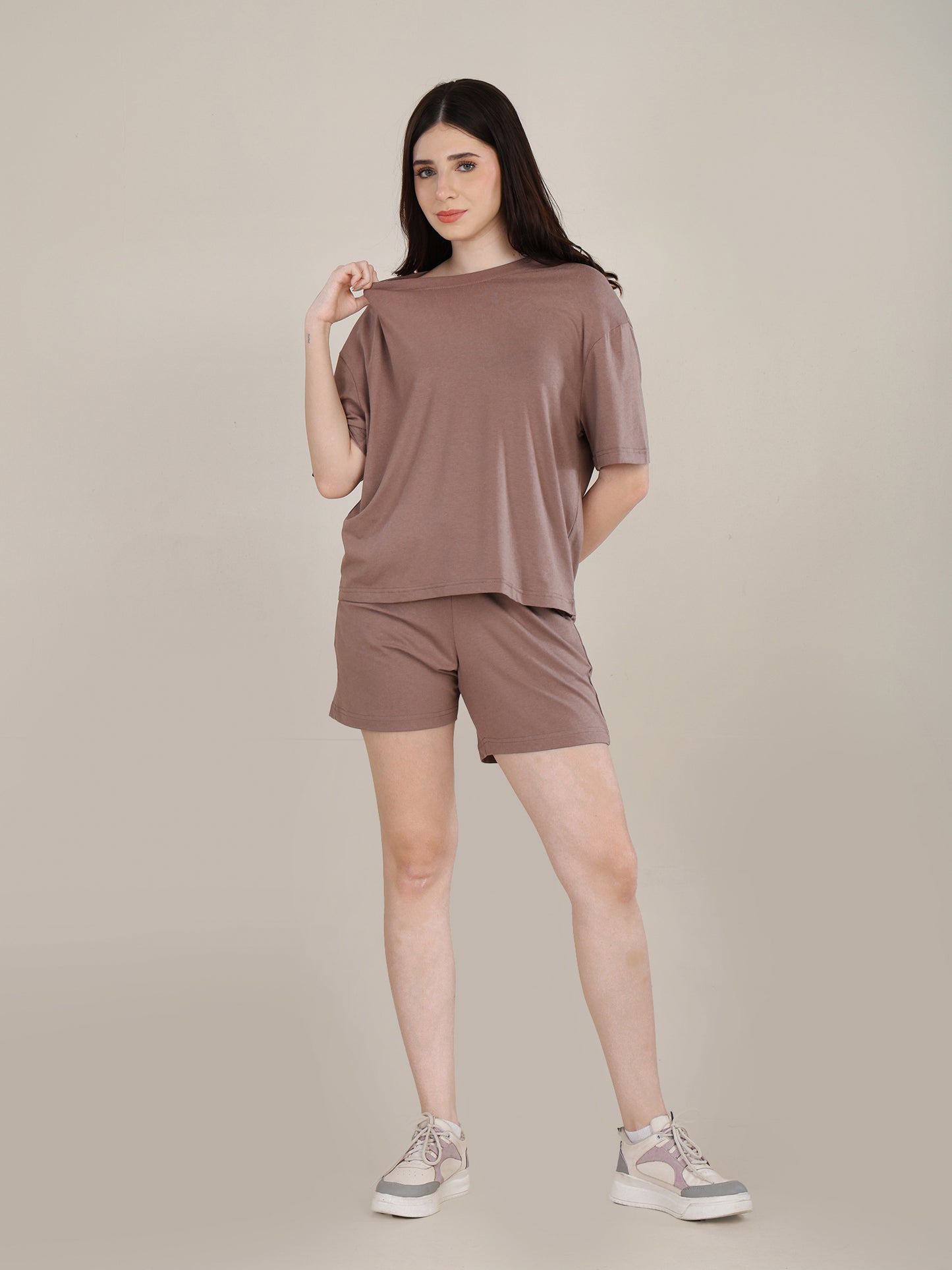 Uncuvr Walnut Bamboo Sleepwear Shorts Set: Relax in Eco-Friendly Comfort