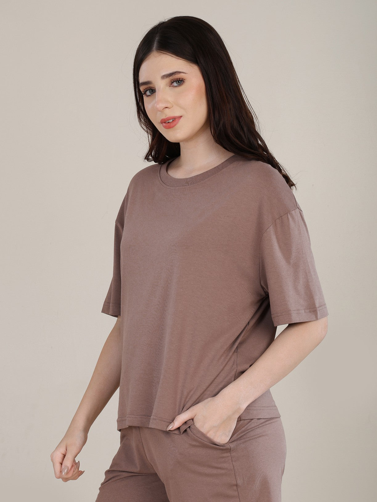 Uncuvr Walnut Bamboo Basic T-Shirt: Soft, Breezy & Effortless All Day