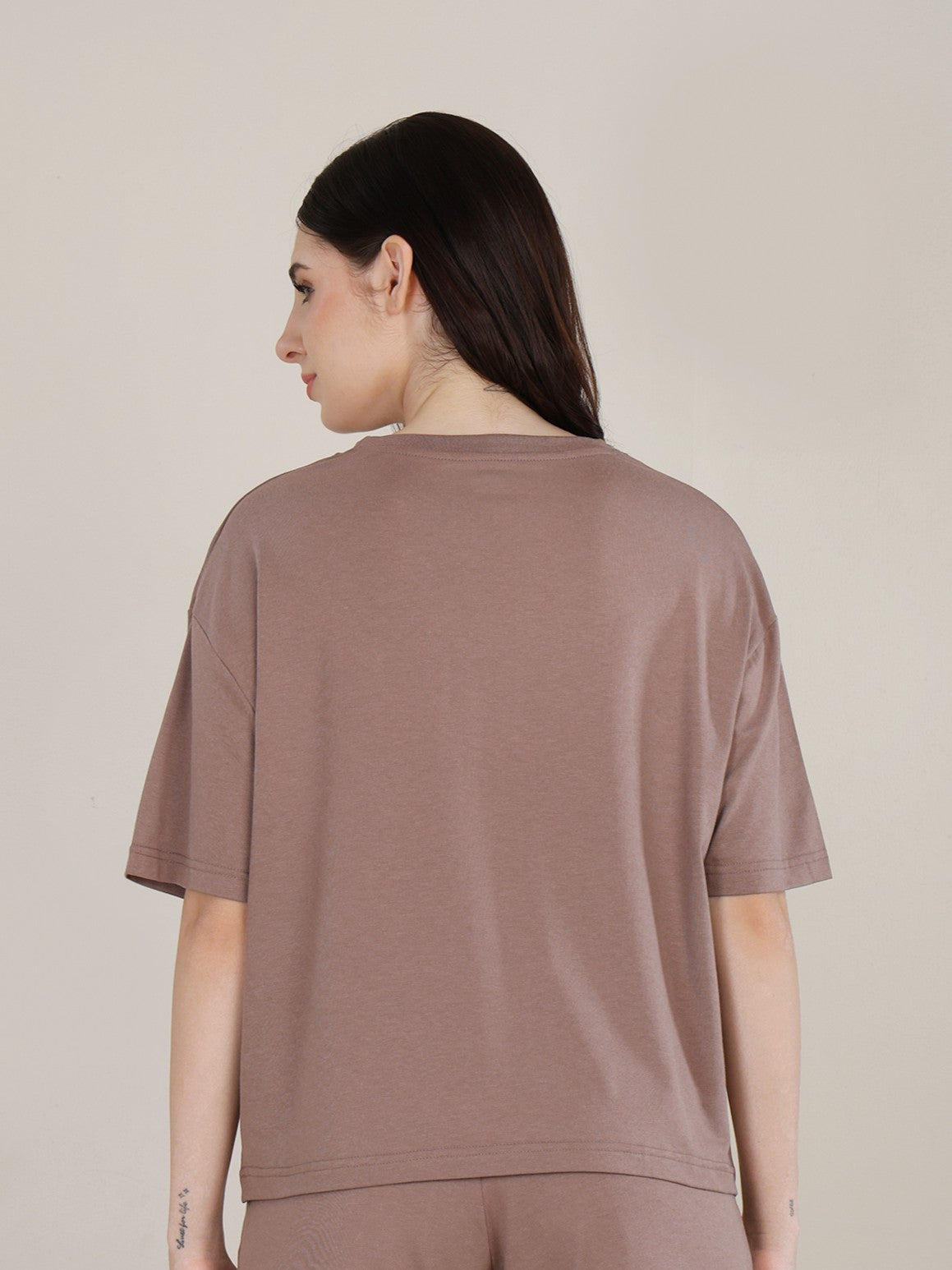 Uncuvr Walnut Bamboo Basic T-Shirt: Soft, Breezy & Effortless All Day