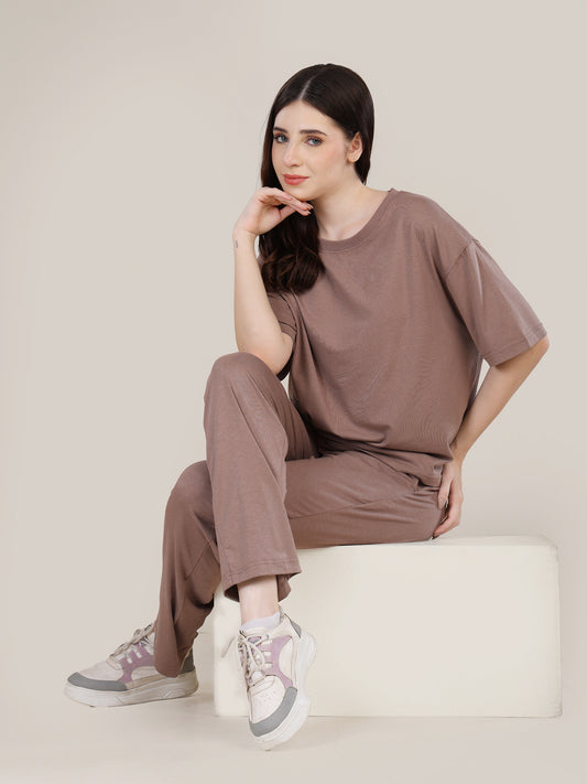 Uncuvr Walnut Bamboo Sleepwear Set of 3: Relax in Eco-Friendly Comfort