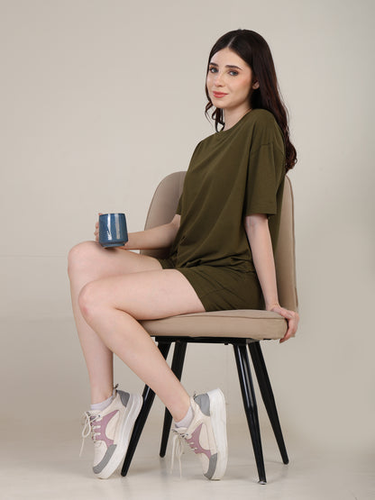 Uncuvr Moss Green Bamboo Basic T-Shirt: Soft, Breezy & Effortless All Day