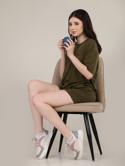 Uncuvr Moss Green Bamboo Sleepwear Shorts Set: Relax in Eco-Friendly Comfort