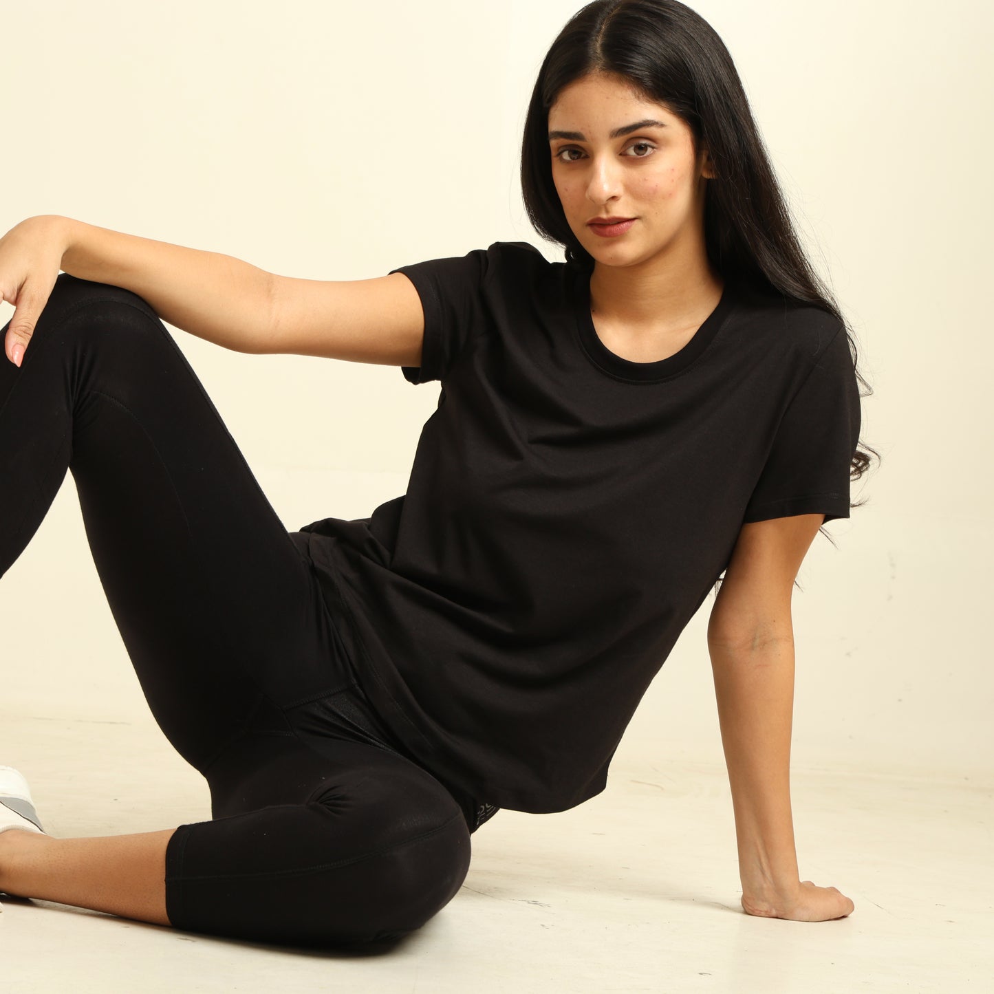 Uncuvr Jet Black Bamboo Comfort T-Shirt: Soft, Breezy & Effortless All Day