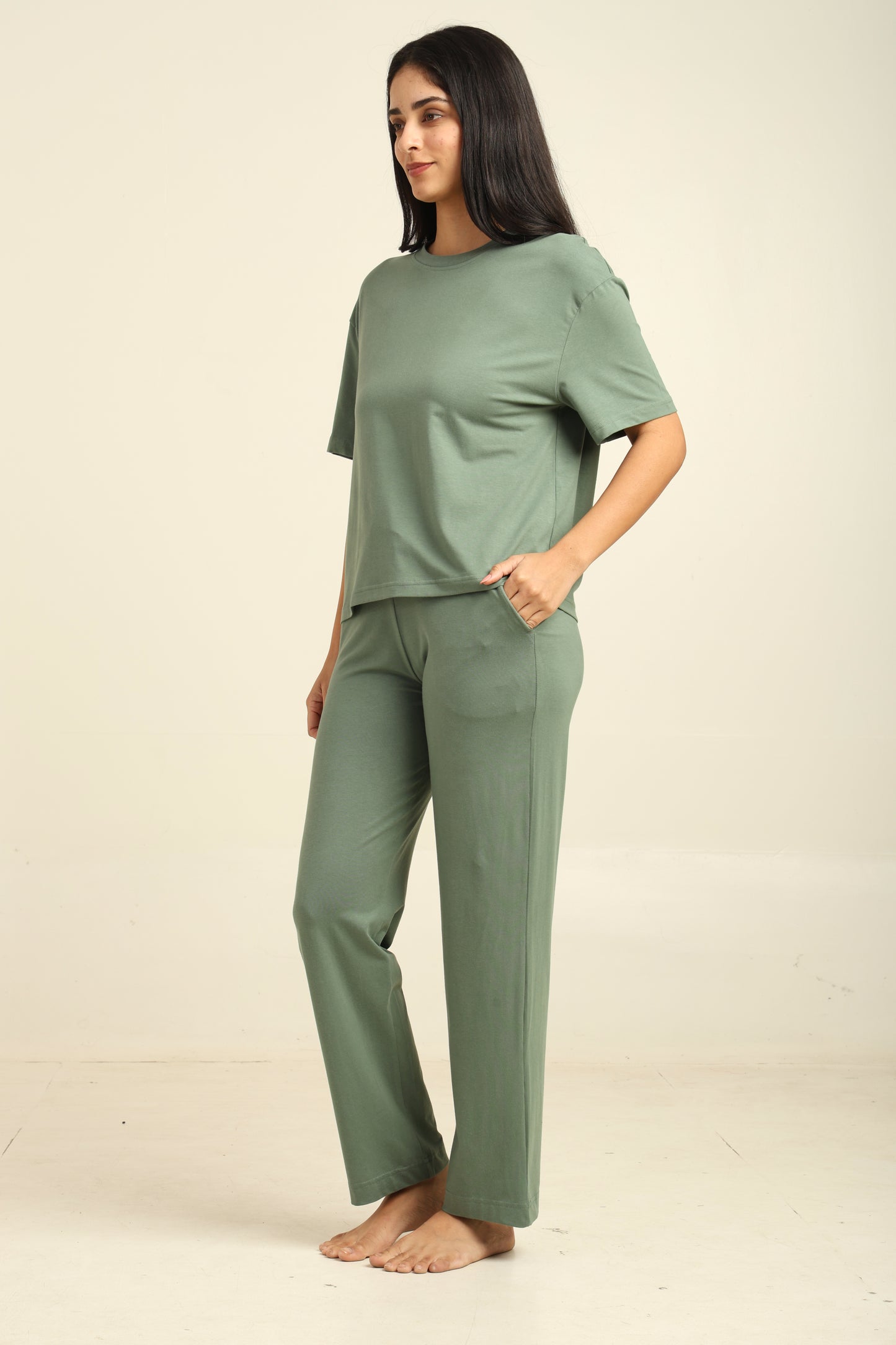 Uncuvr Granite Green Bamboo Sleepwear Set of 3: Relax in Eco-Friendly Comfort