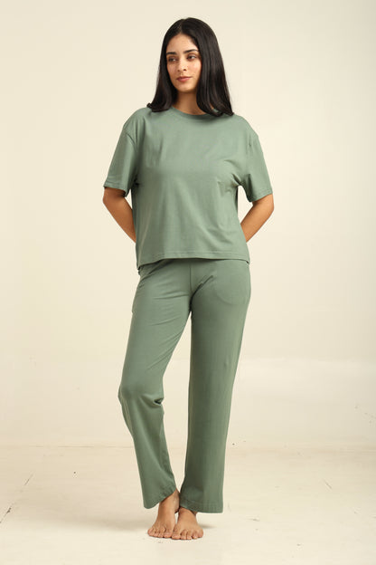Uncuvr Granite Green Bamboo Sleepwear Lounge Set: Relax in Eco-Friendly Comfort